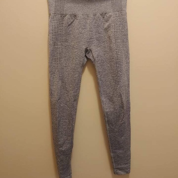 π₯π₯5 items for $25!π₯π₯ Gymshark Leggings-purple-Sm - Picture 5 of 5